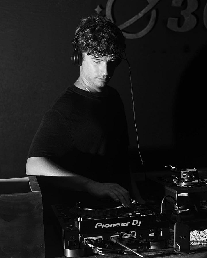 Simon K